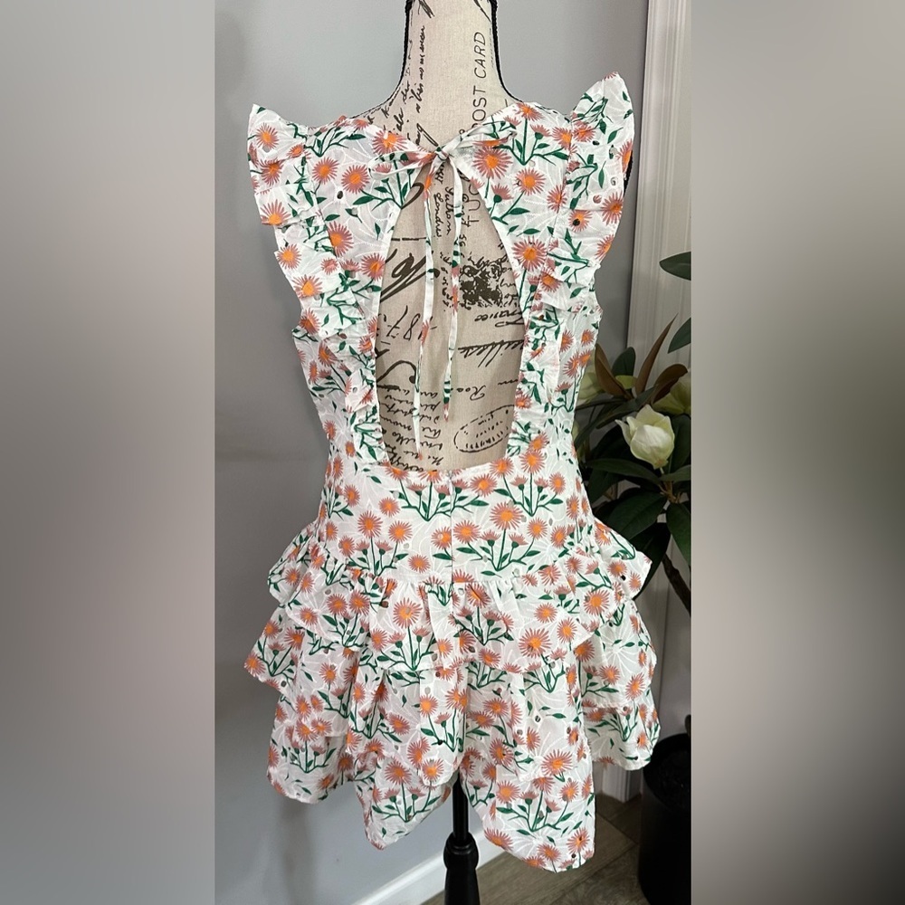 🌷Petal & Pup Floral Dress with Ruffle Details🌷 - Picture 4 of 16